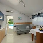 Rafaj Apartamento Pula
