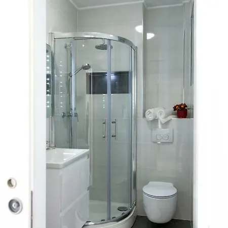 Rafaj Apartment *