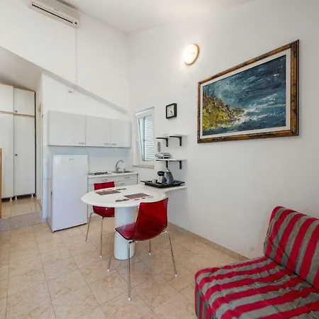 Rafaj Апартаменты Пула