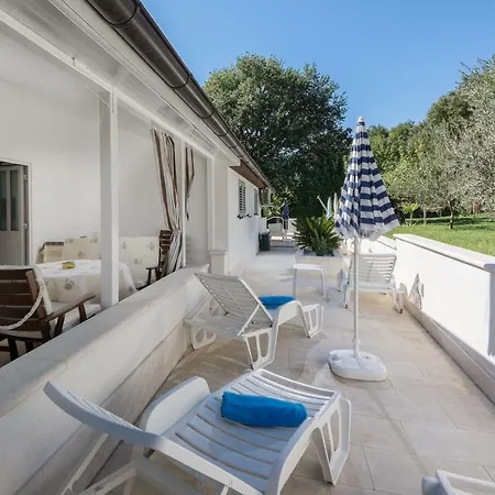 Rafaj Апартаменты *