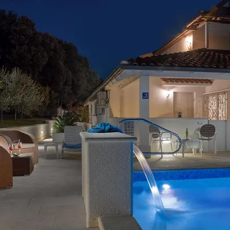 Rafaj Апартаменты *