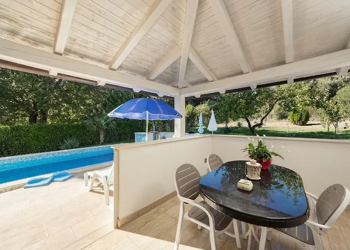 Rafaj Διαμέρισμα *