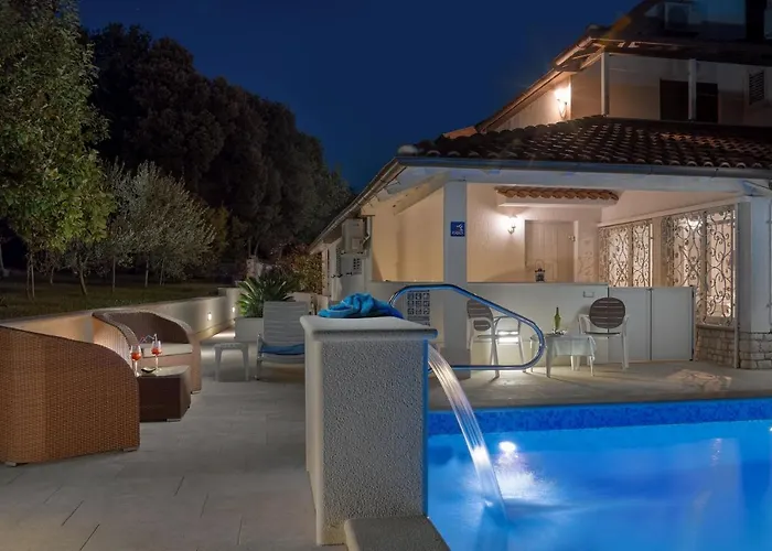 Rafaj Διαμέρισμα *